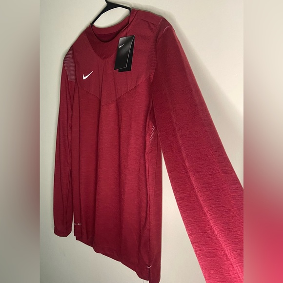 Nike Dri Fit Long Sleeve - Picture 4 of 7
